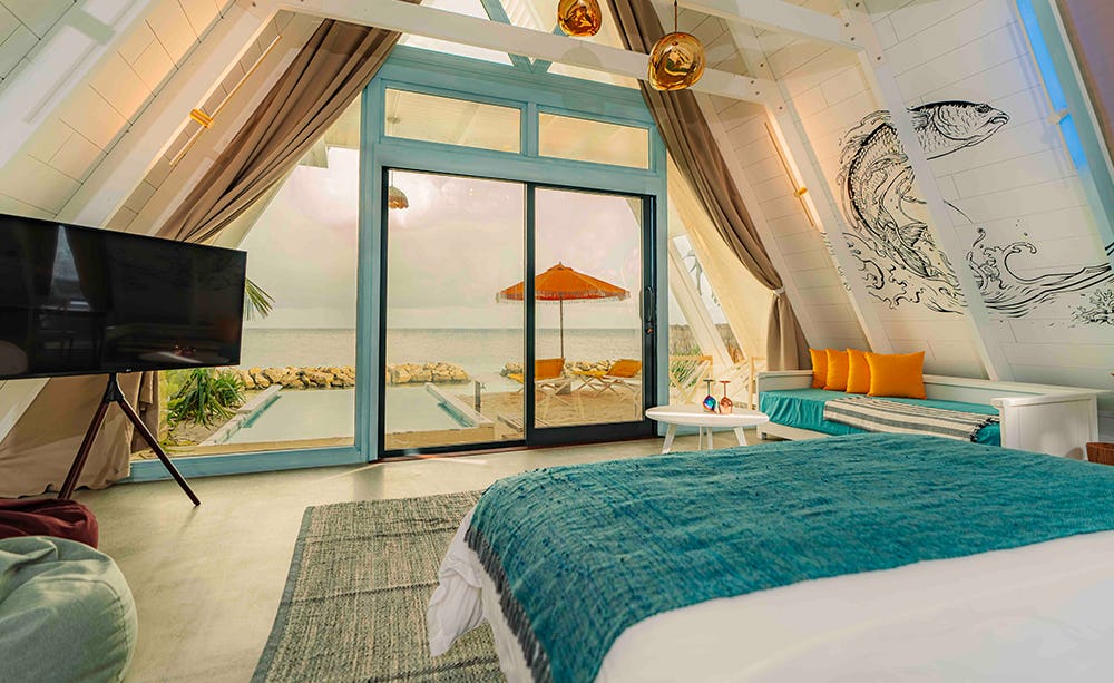 Bodu Haruge Beach Villa with Private Pool