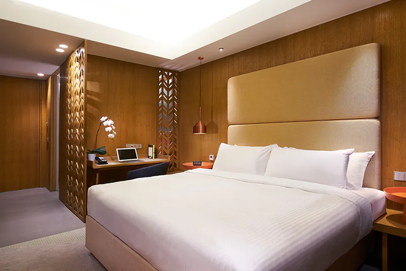 oasia-hotel-downtown-singapore-superior-room-01_10031
