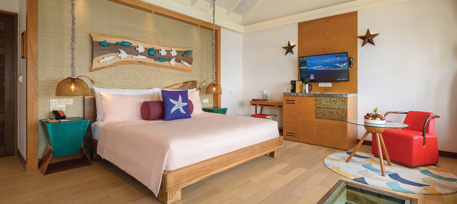 oblu-select-sangeli-maldives-water-villa-with-pool-02_9675