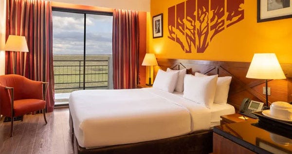 ole-sereni-nairobi-cozy-room_9138