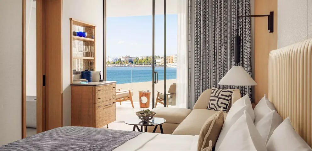 Aesthesis Room – Sea View