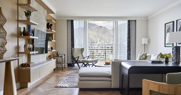 one-and-only-cape-ttown-south-africa-one-bedroom-marina-mountain-grand-suite-01_2524