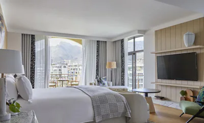 One-Bedroom Marina Suite