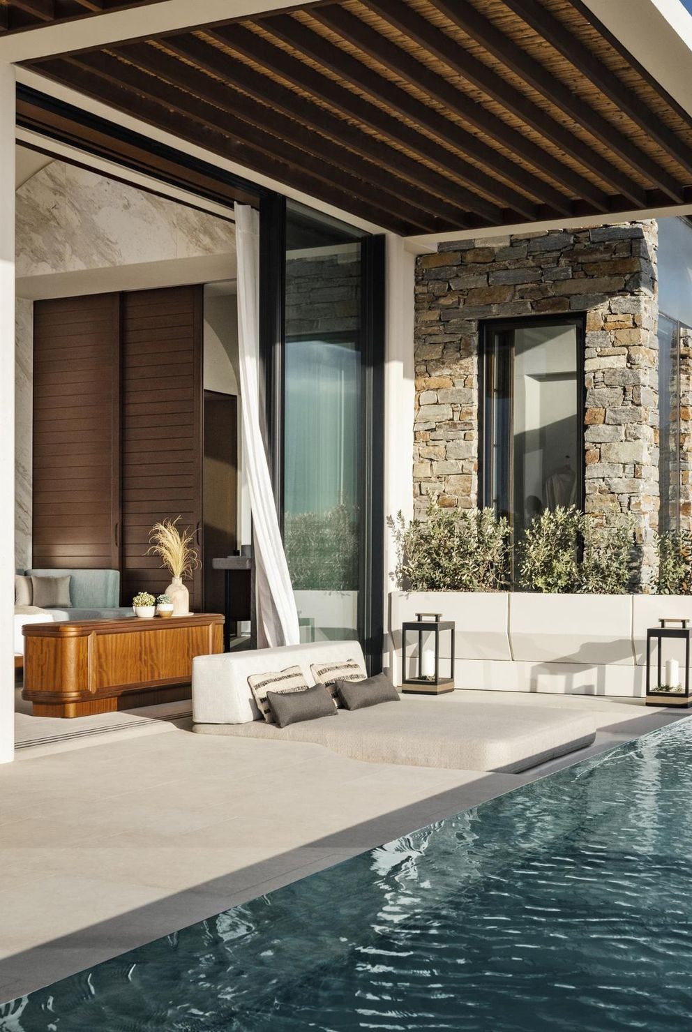 one-and-only-kea-island-greece-cliff-villa-01_13417