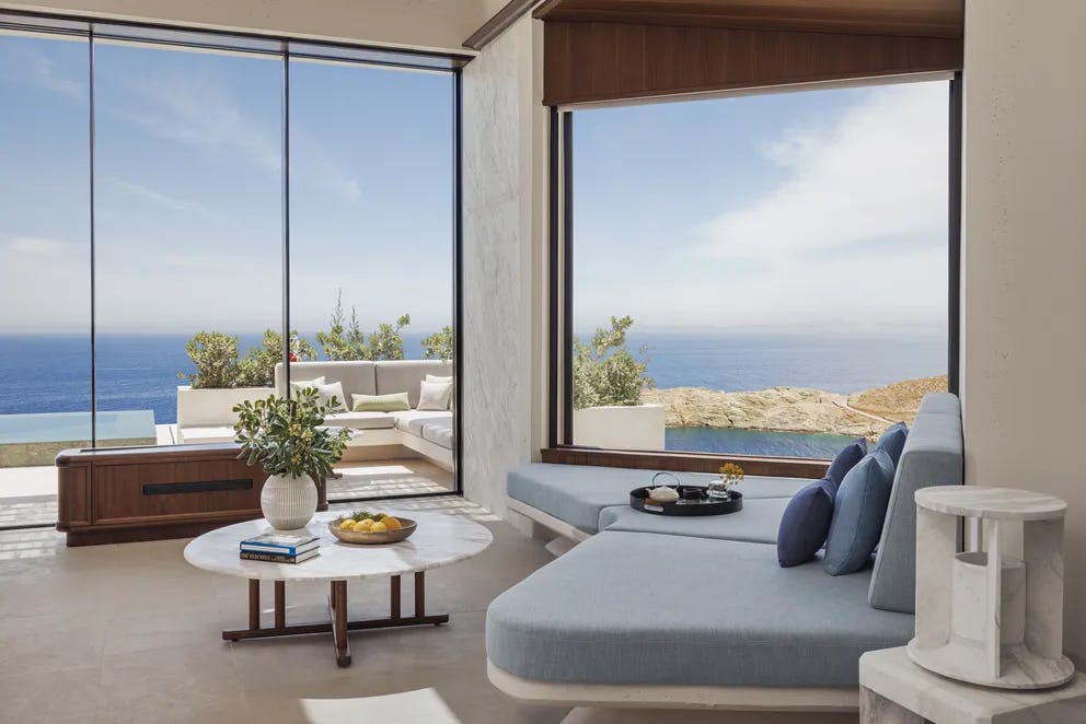 one-and-only-kea-island-greece-family-bay-view-villa-01_13417