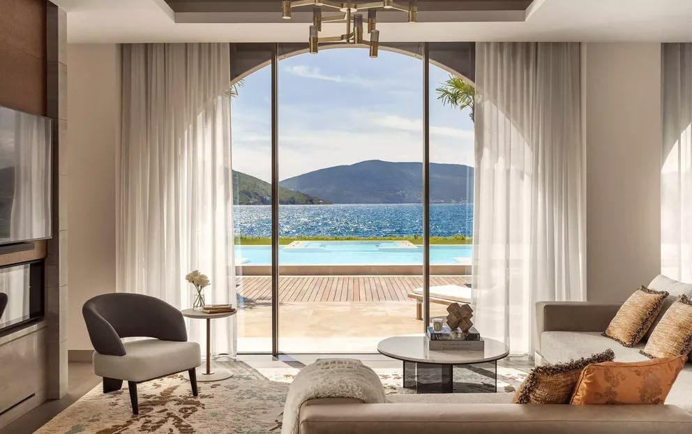 one-and-only-portonovi-montenegro-villa-two-01_13483