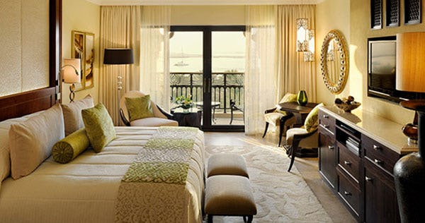 one-and-only-royal-mirage-the-palace-superior-deluxe-room_35