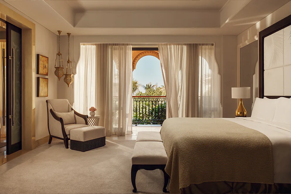 one-and-only-the-palm-dubai-palm-manor-executive-suite_2083