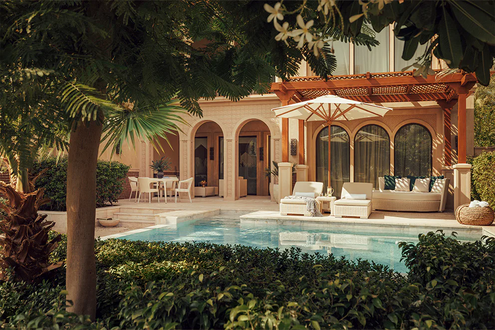 one-and-only-the-palm-dubai-two-bedroom-beachfront-junior-suite-with-pool_2083
