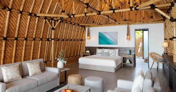 ONE BEDROOM BEACH POOL VILLA