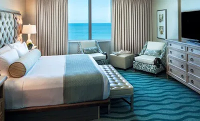 Deluxe One Bedroom Suite