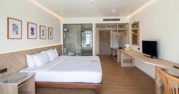 orchidacea-resort-phuket-deluxe-room-with-sea-view-02_6739