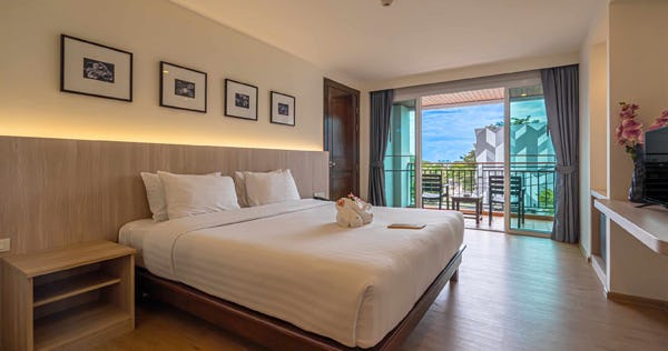 orchidacea-resort-phuket-superior-room-01_6739