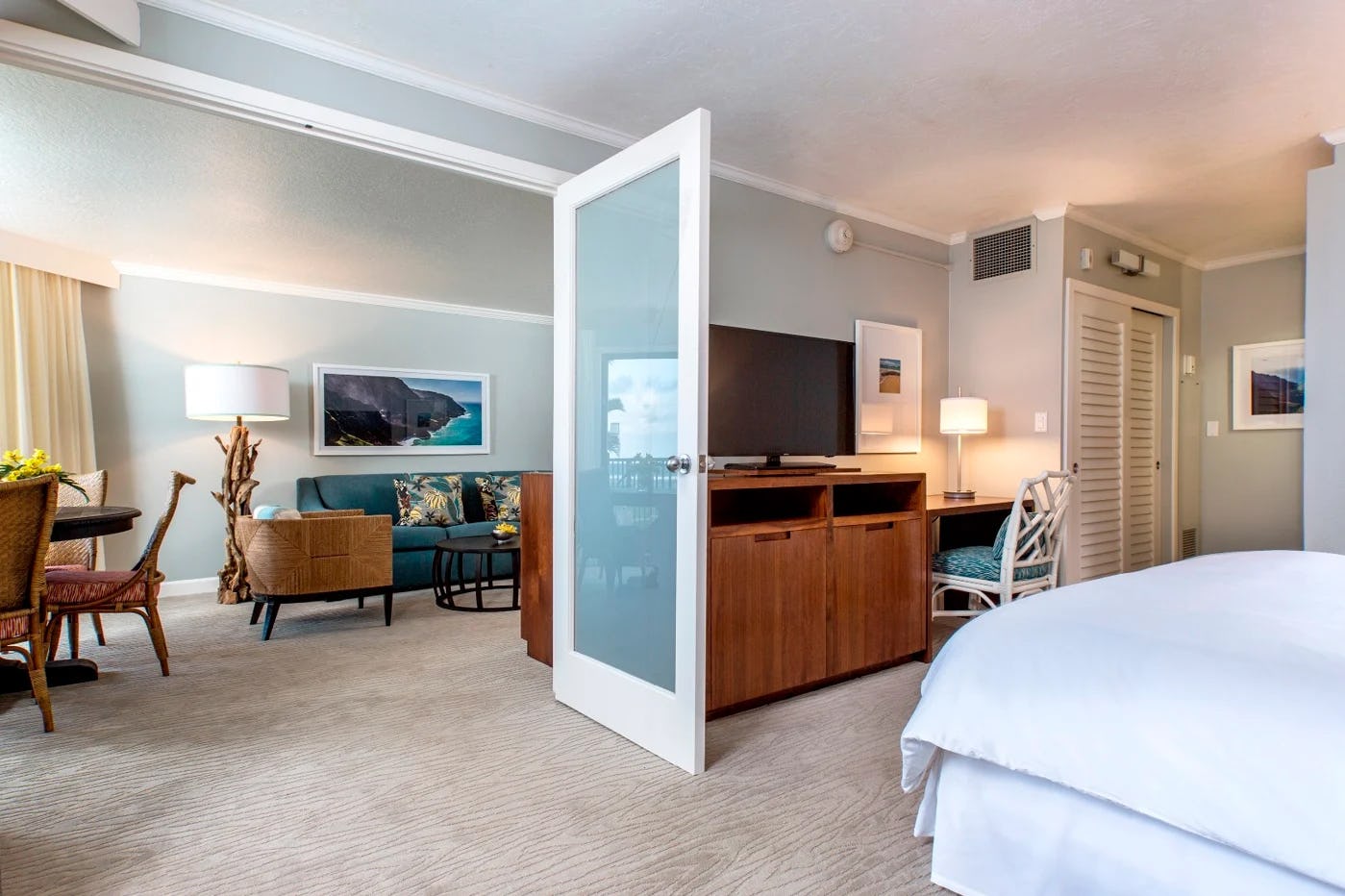 Premium 1 Bedroom Pool View Suite