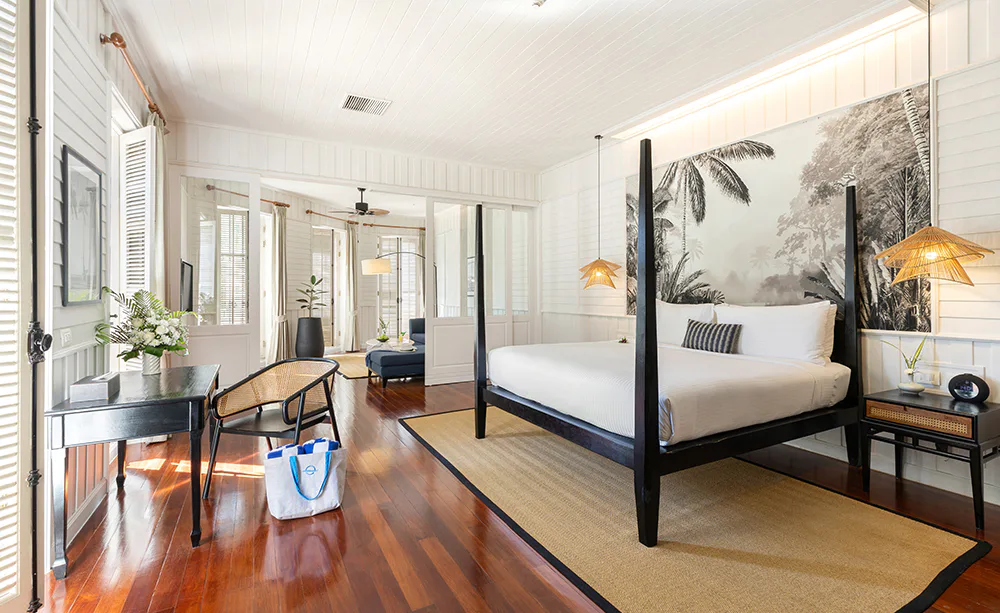 outrigger-koh-samui-beach-resort-thailand-club-lamai-suite_7093