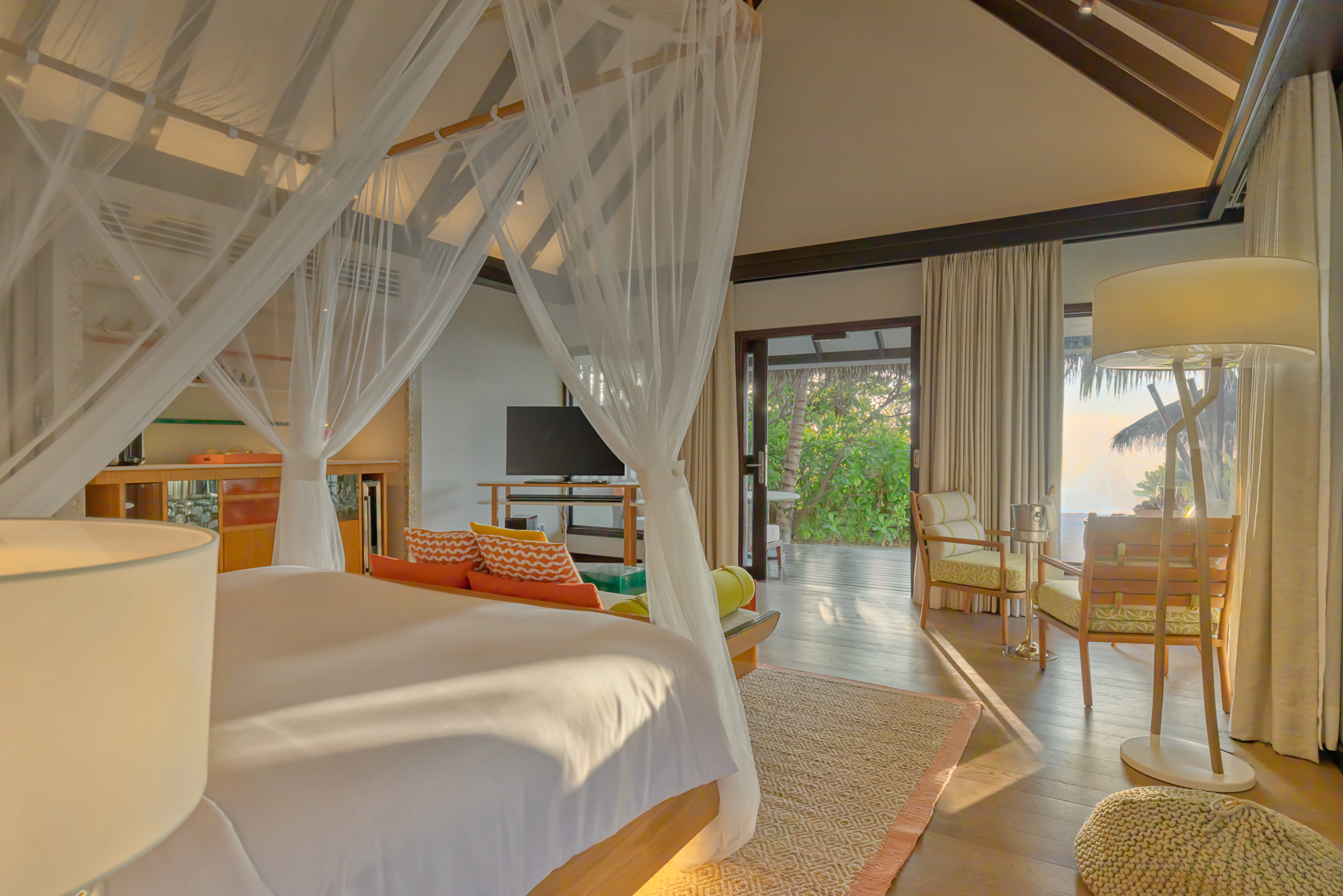 ozen-life-maadhoo-maldives-earth-villa-with-pool-01_7165