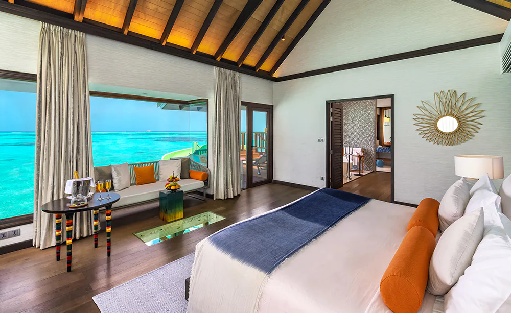 ozen-life-maadhoo-wind-villas-with-jacuzzi-and-slide-01_7165