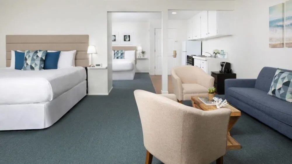 Standard Studio Suite with Balcony