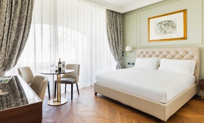 Deluxe Executive Rooms