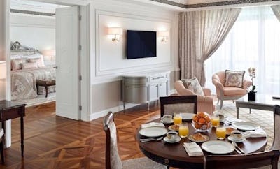 Grand Suites