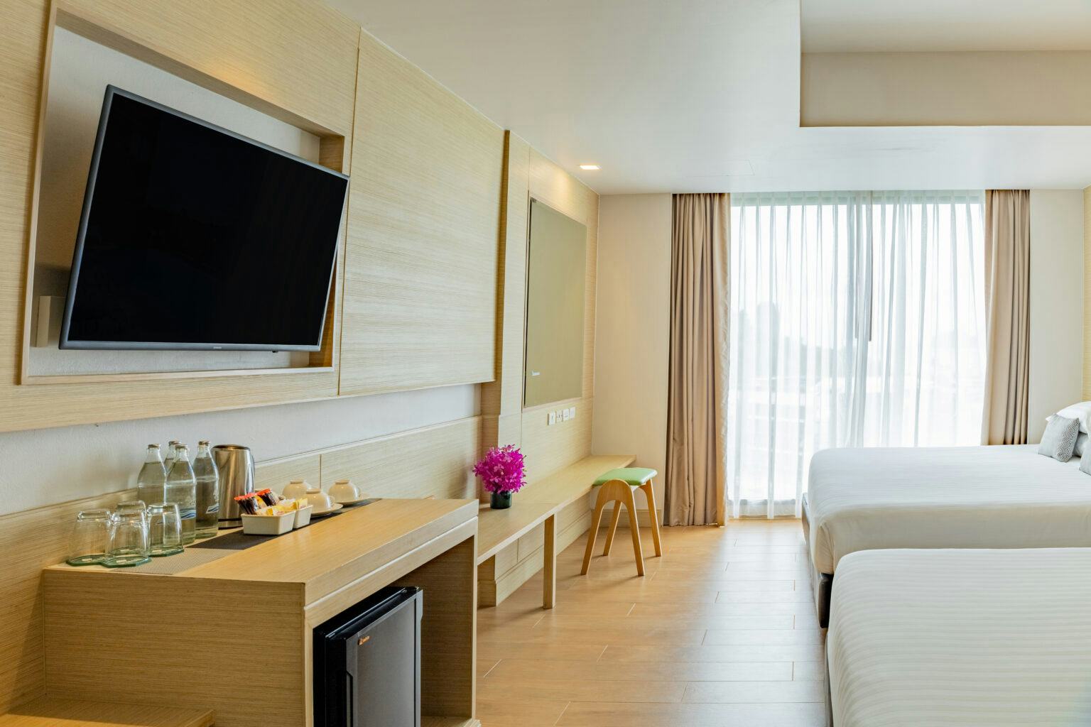 panan-krabi-resort-family-rooftop-jacuzzi-01_10174