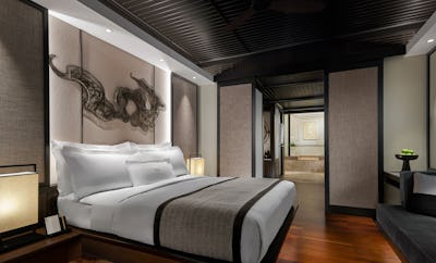 TROPICAL GARDEN VILLA