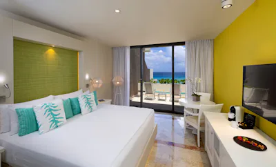 Family Concierge Master Suite Ocean View
