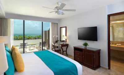 Premium Two Bedroom Master Suite