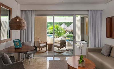 The Reserve Junior Suite Swim Up