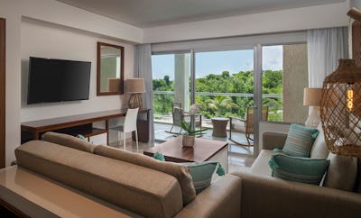 The Reserve Master Suite Nature View