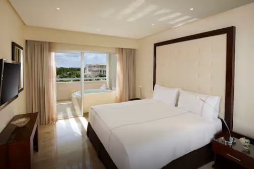 Master Suite Nature View