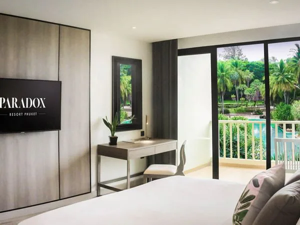 paradox-resort-phuket-sha-plus-thailand-paradox-superior-room-01_8733