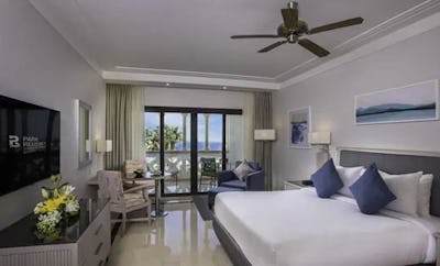SEA VIEW ROOM