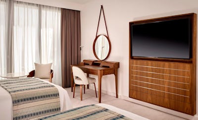 Deluxe Sea View Twin