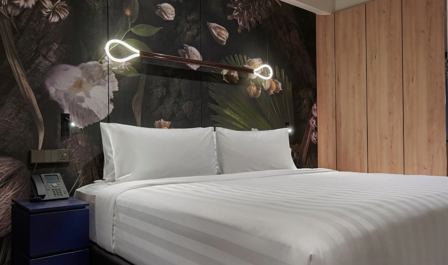 parkroyal-collection-kuala-lumpur-urban-deluxe-city-view-room_5449