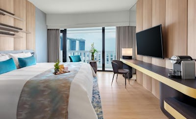 COLLECTION Club Marina Bay Room