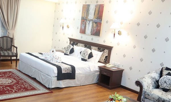 pars-international-hotel-executive-suite_8025