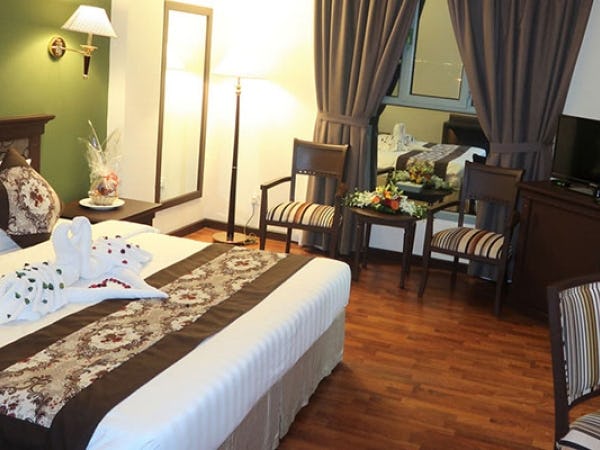 pars-international-hotel-junior-suite_8025