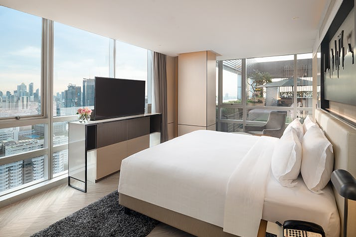 Pathumwan Terrace Suite