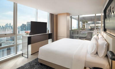 Pathumwan Terrace Suite