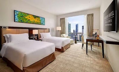 Club City Oasis - Twin