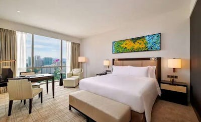 Club Grand Deluxe Oasis