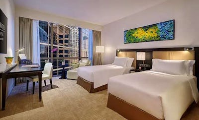 Courtyard Oasis - Twin