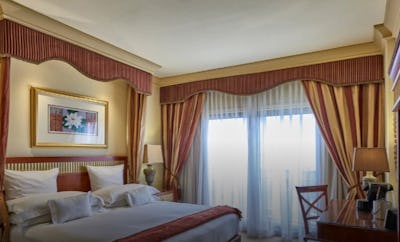 Club Special Assistance Room