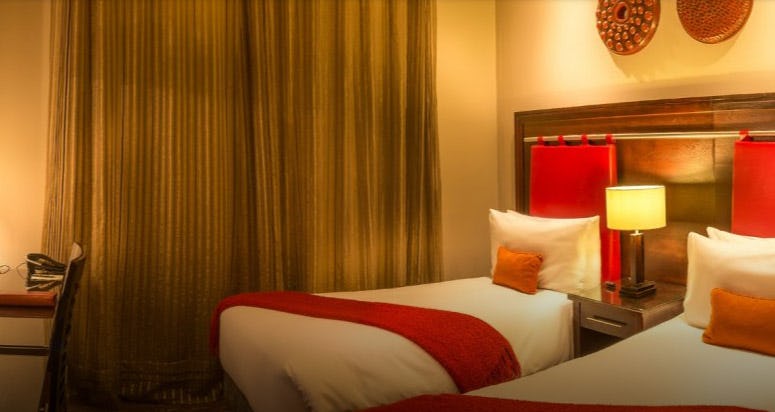 Classic Rooms (2 Twin Beds)