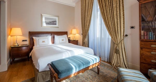 pera-palace-hotel-jumeirah-istanbul-ernest-hemingway-suite_5474