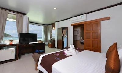 BEACH FRONT SUITE