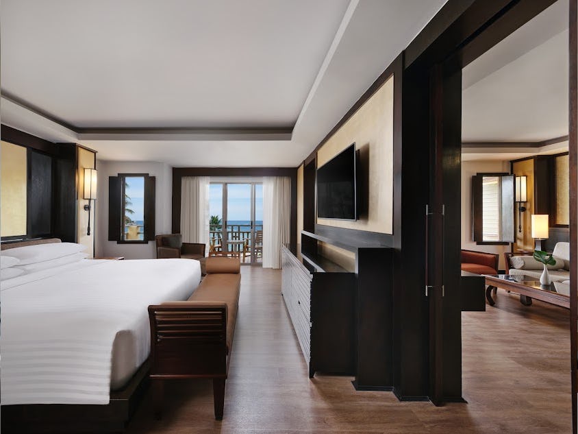 1 Bedroom Suite Ocean View