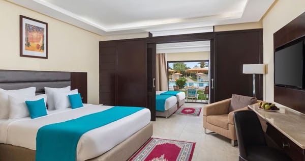 Deluxe Family Garden View