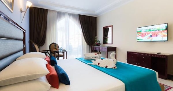 Deluxe Room with Pool View